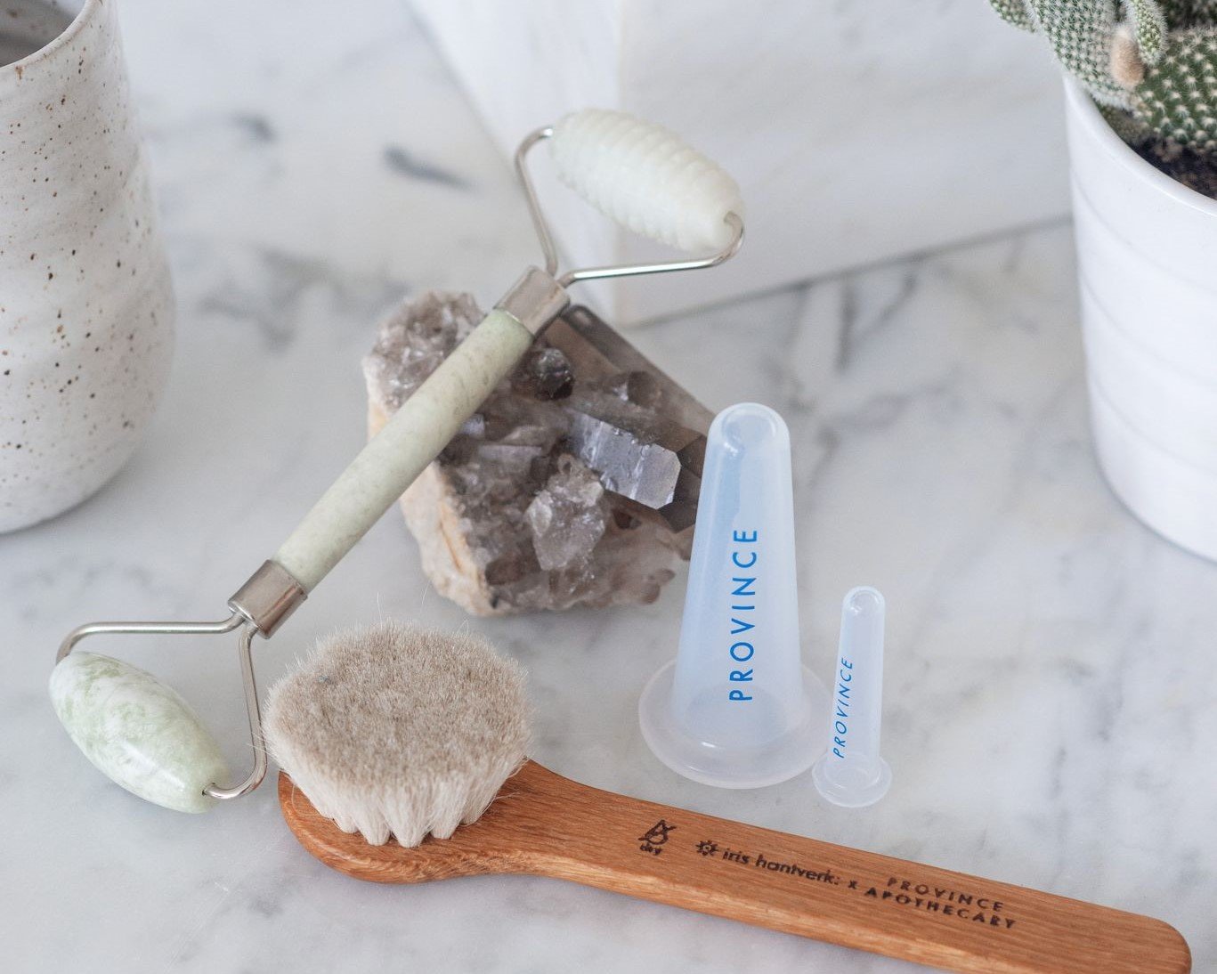 ALL ABOUT BEAUTY TOOLS + USING THEM IN YOUR ROUTINE