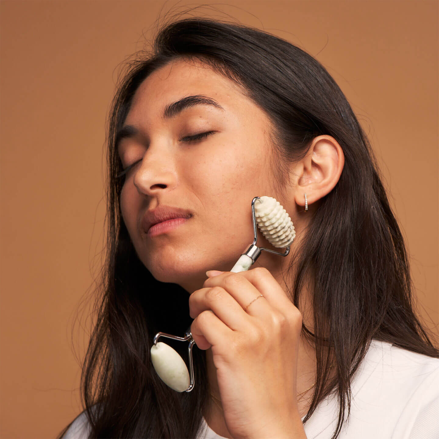 Dual-Action Jade Facial Roller